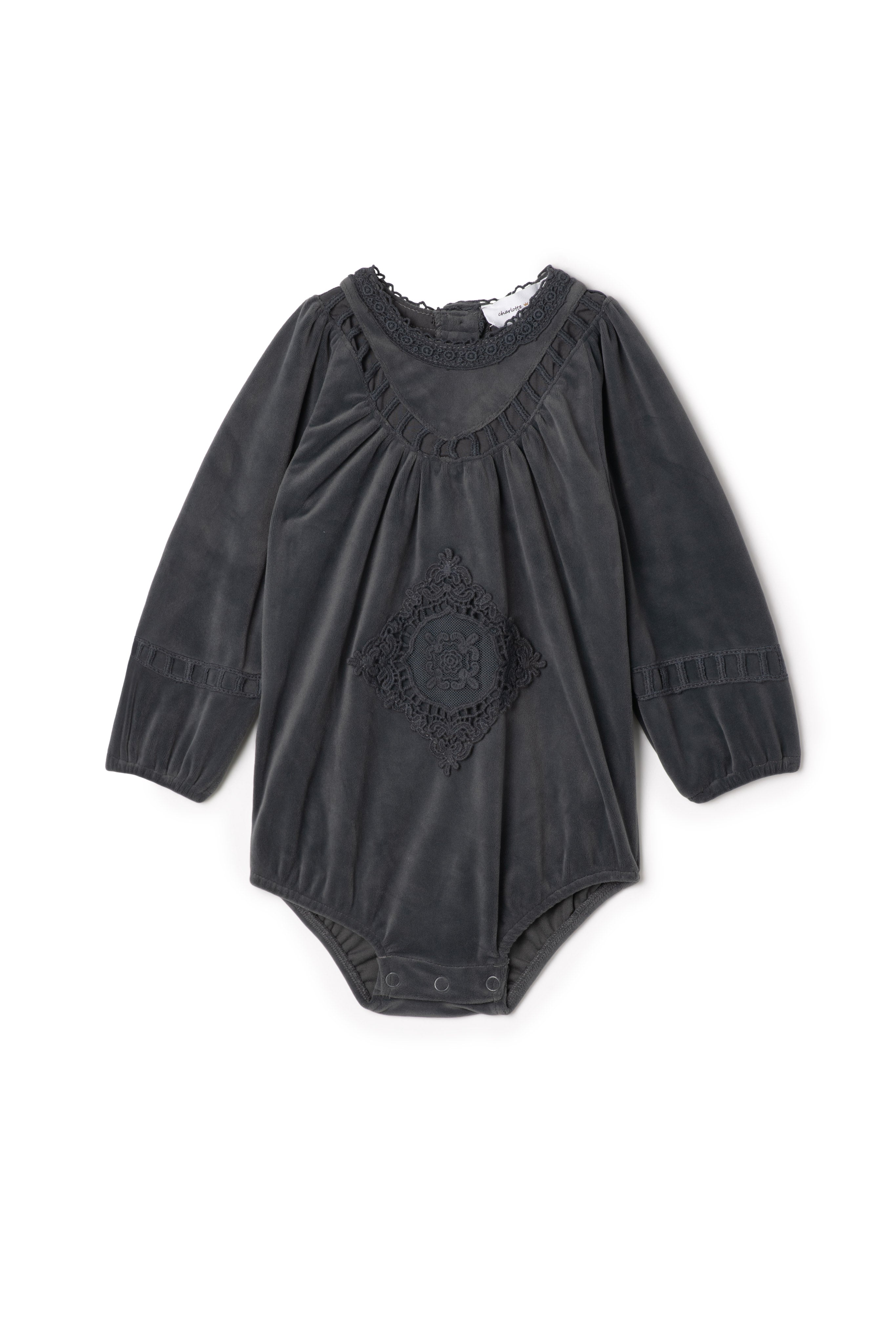 Velvet Lace Bubble
